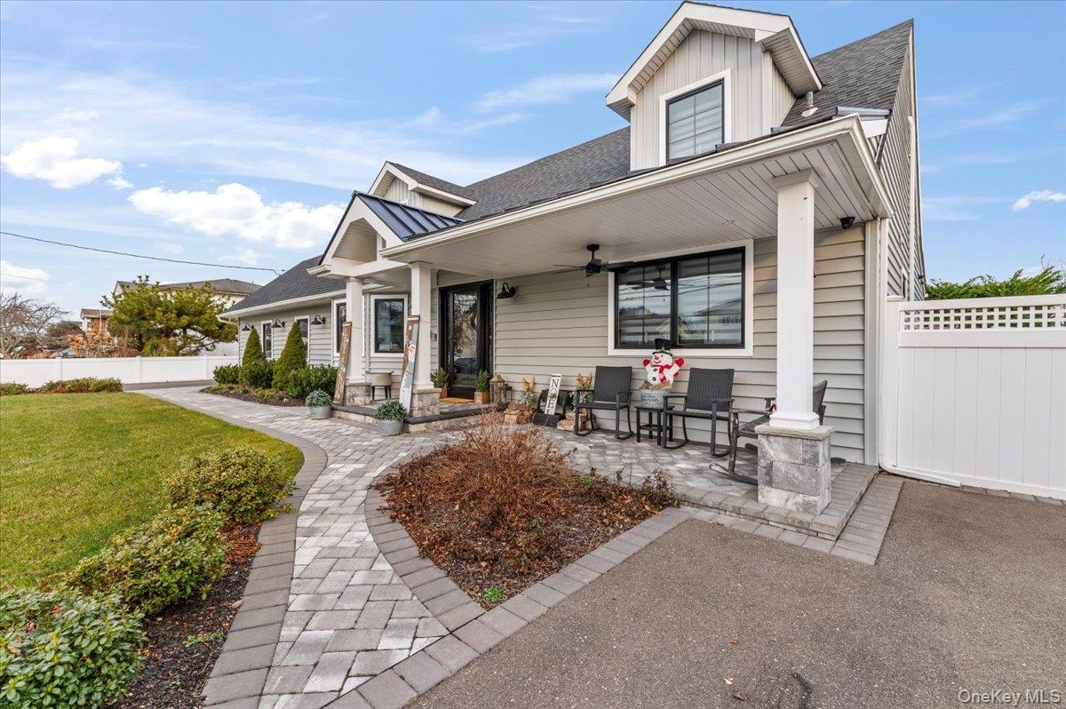 #4 photo, 320 Clearview Lane, מחוז נסאו Massapequa , NY 11758