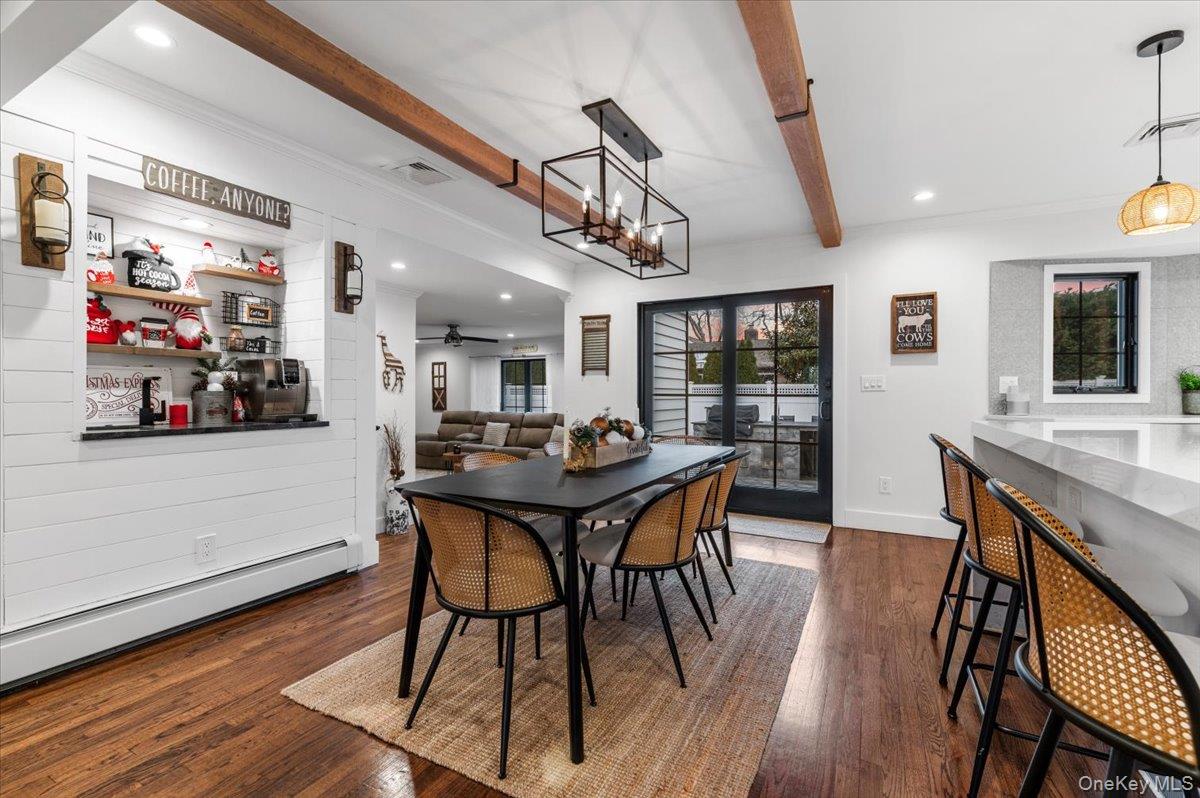 #8 photo, 320 Clearview Lane, מחוז נסאו Massapequa , NY 11758