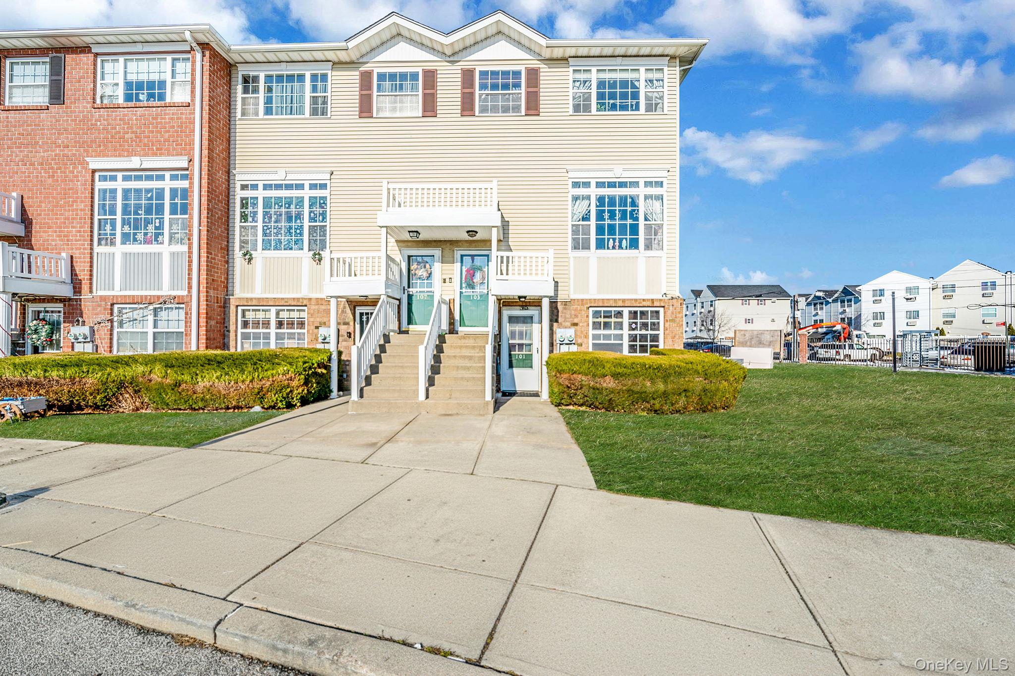 #1 photo, 101 Surf Drive, Бронкс ‖ Bronx , NY 10473