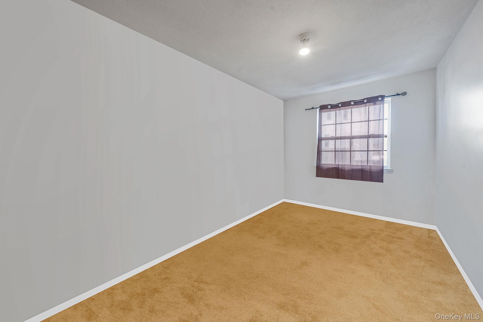 #18 photo, 101 Surf Drive, Бронкс ‖ Bronx , NY 10473