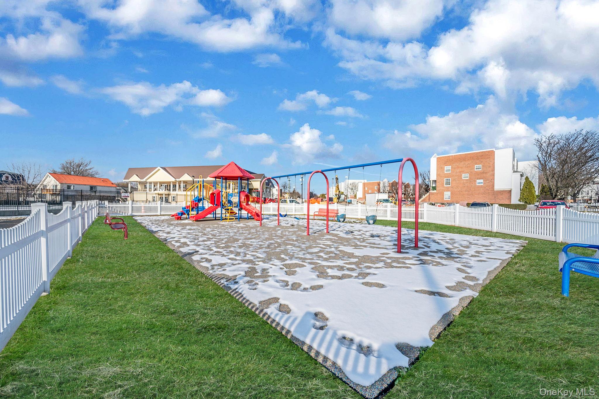 #9 photo, 101 Surf Drive, Бронкс ‖ Bronx , NY 10473