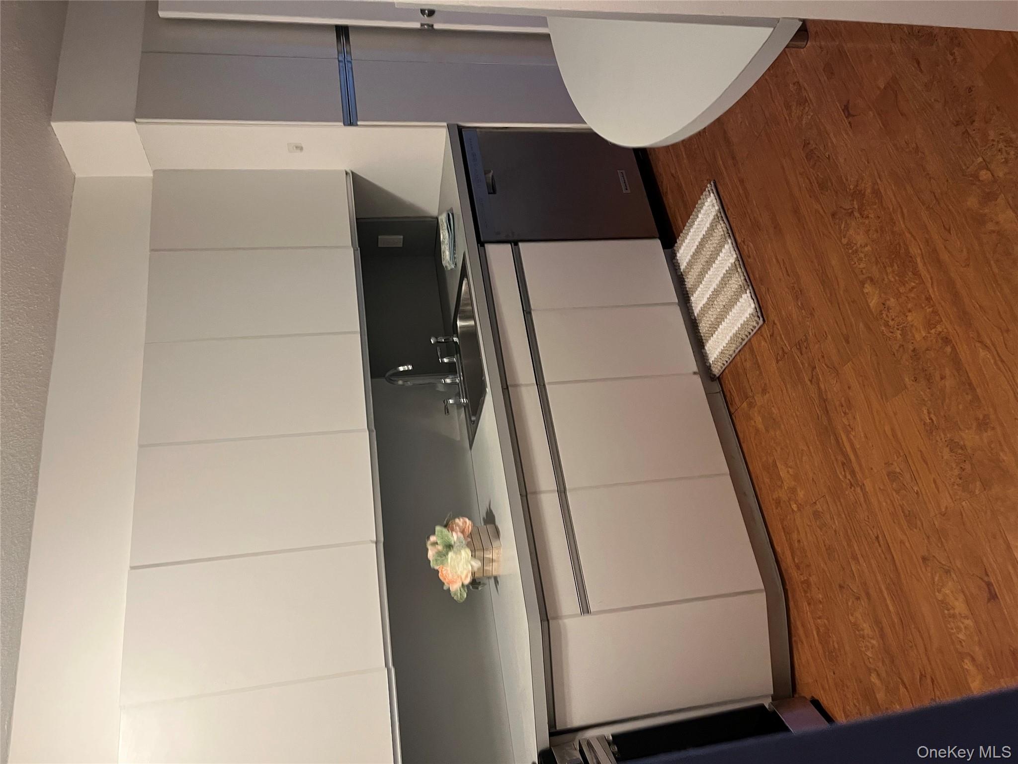 #4 photo, 2 Bay Club Drive, كوينز Bayside , NY 11360