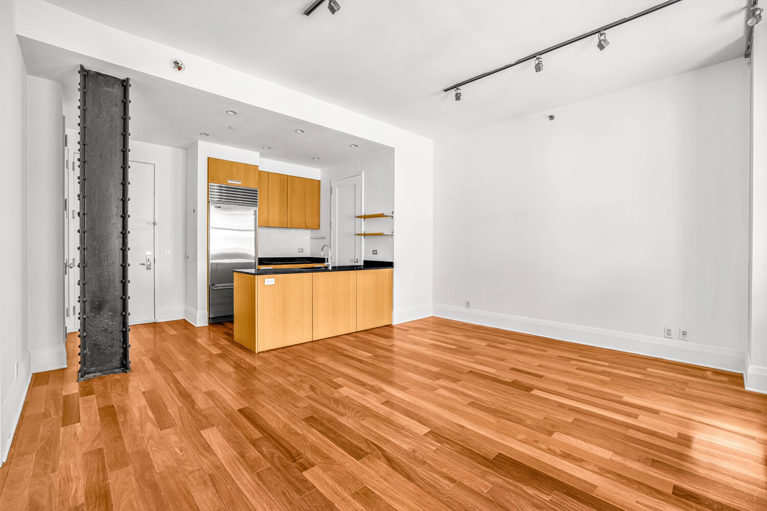 #4 photo, 71 NASSAU Street, South Street Seaport , NY 10038