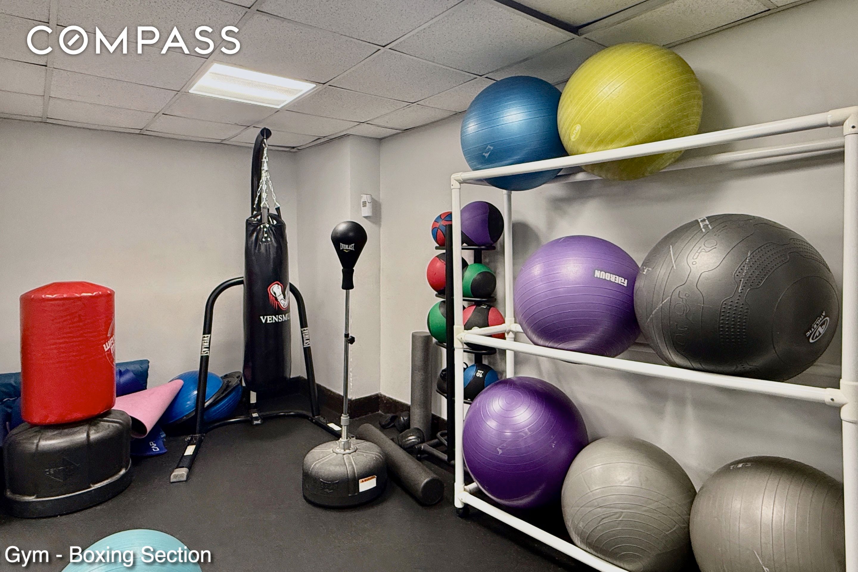 #18 photo, Brooklyn, ब्रुकलीन Brighton Beach , NY 11235