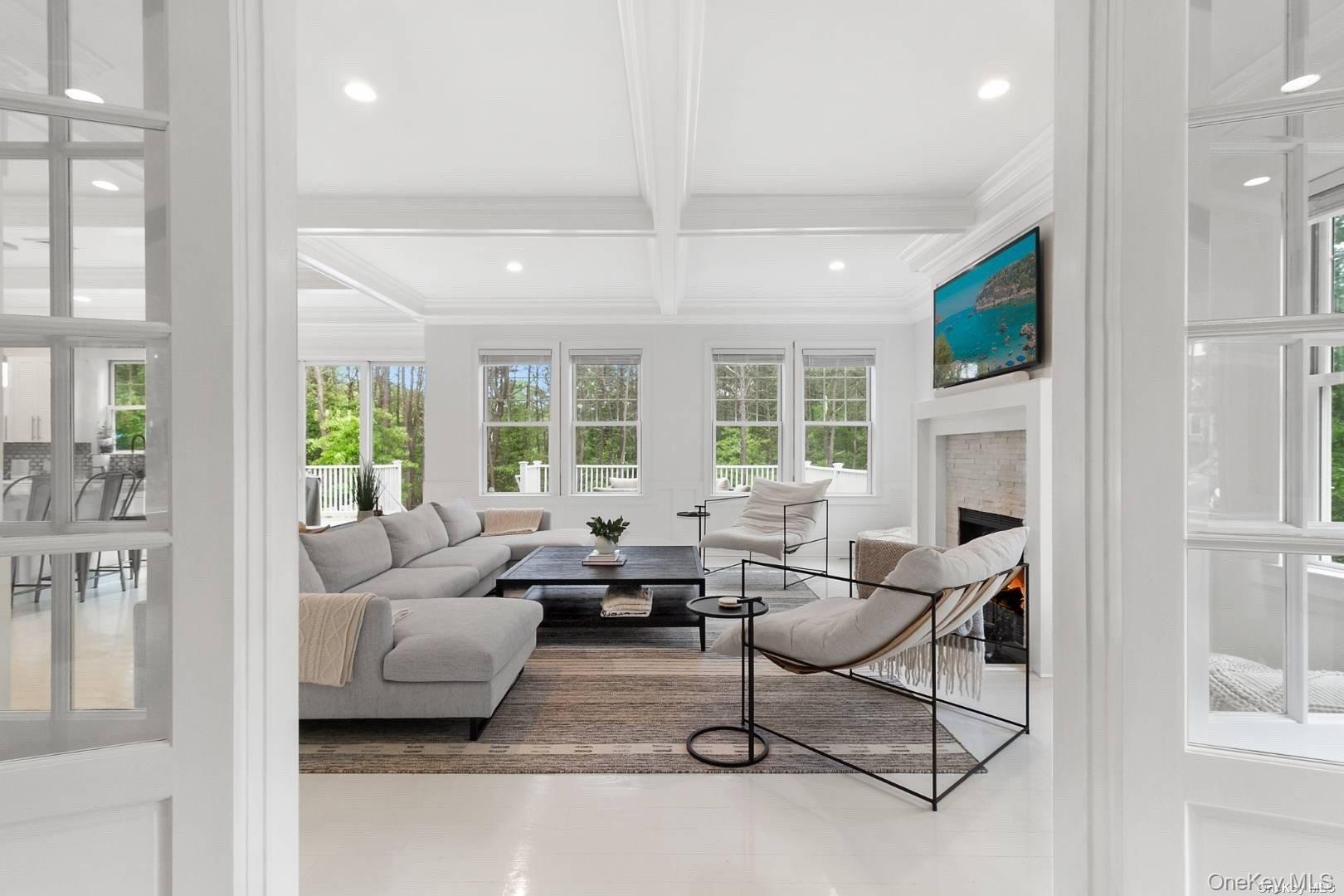 #7 photo, 2 Sophia Court, Westhampton , NY 11977