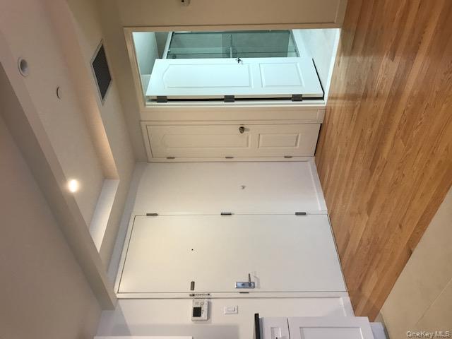 #9 photo, 135-17 Northern Boulevard, Flushing , NY 11354