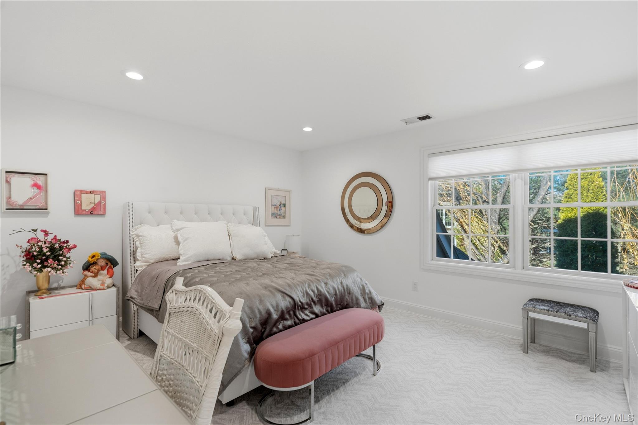 #16 photo, 23 Hathaway Lane, 롱 아일랜드 Manhasset , NY 11030