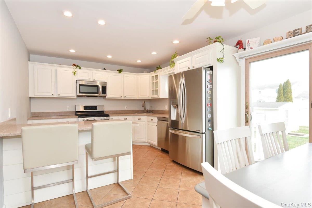 #10 photo, 359 Park Lane, Massapequa Park , NY 11762