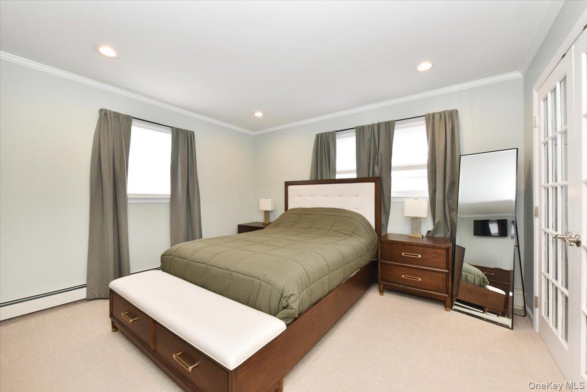 #15 photo, 359 Park Lane, Massapequa Park , NY 11762