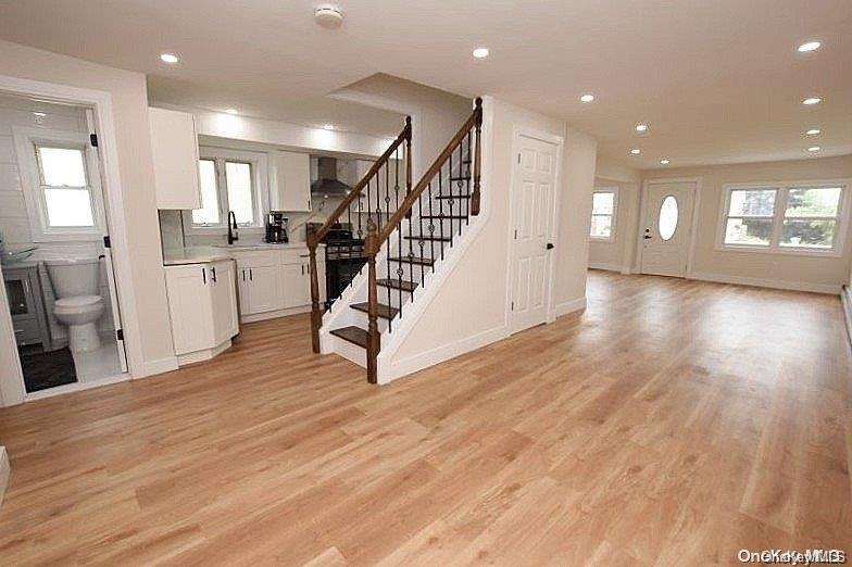 #6 photo, 74 Davis ST, Нассау ‖ East Rockaway , NY 11518