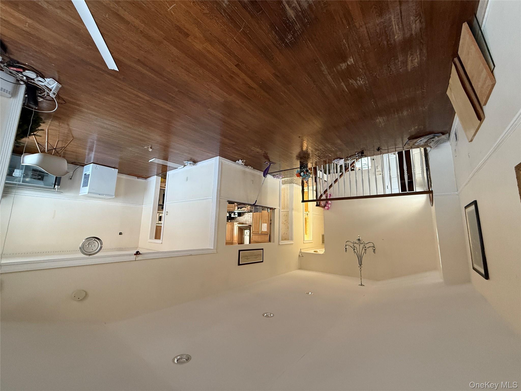 #2 photo, 16103 83rd Street, קווינס Howard Beach , NY 11414