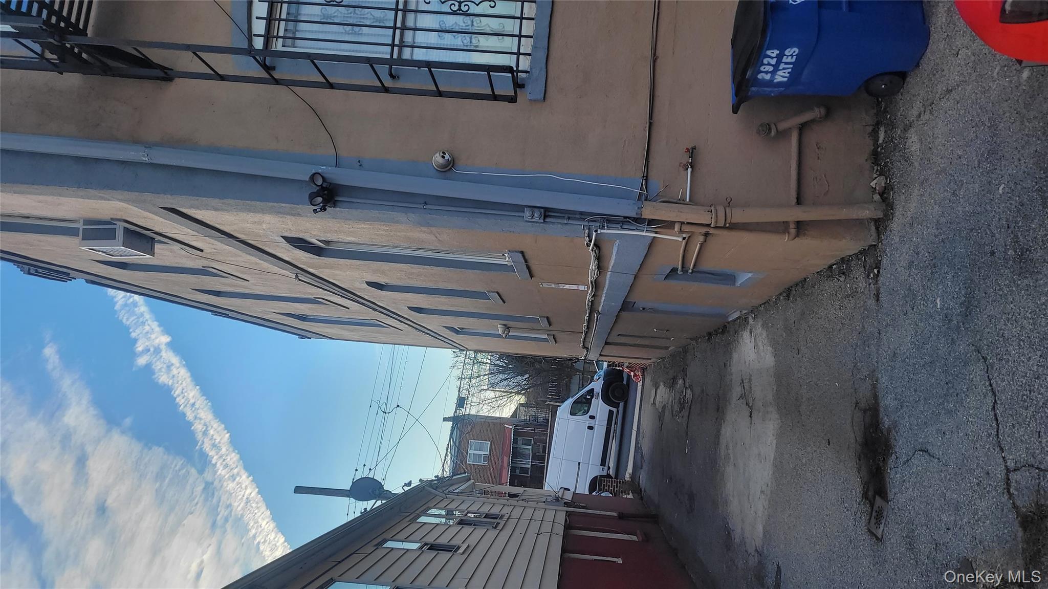 #14 photo, 2924 Yates Avenue, 布朗士 Bronx , NY 10469