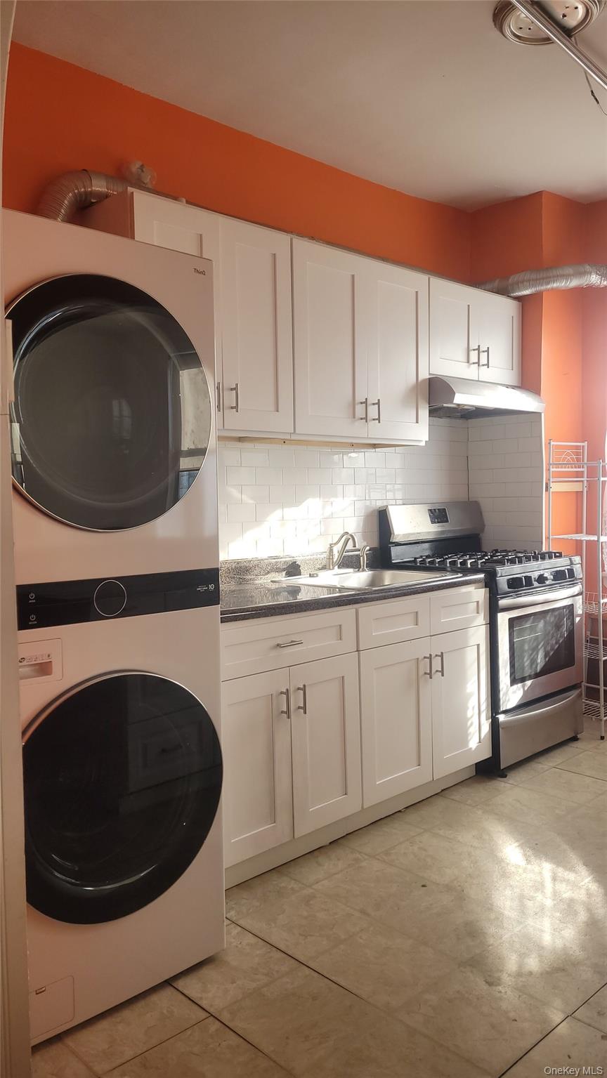 #17 photo, 2924 Yates Avenue, Bronx , NY 10469