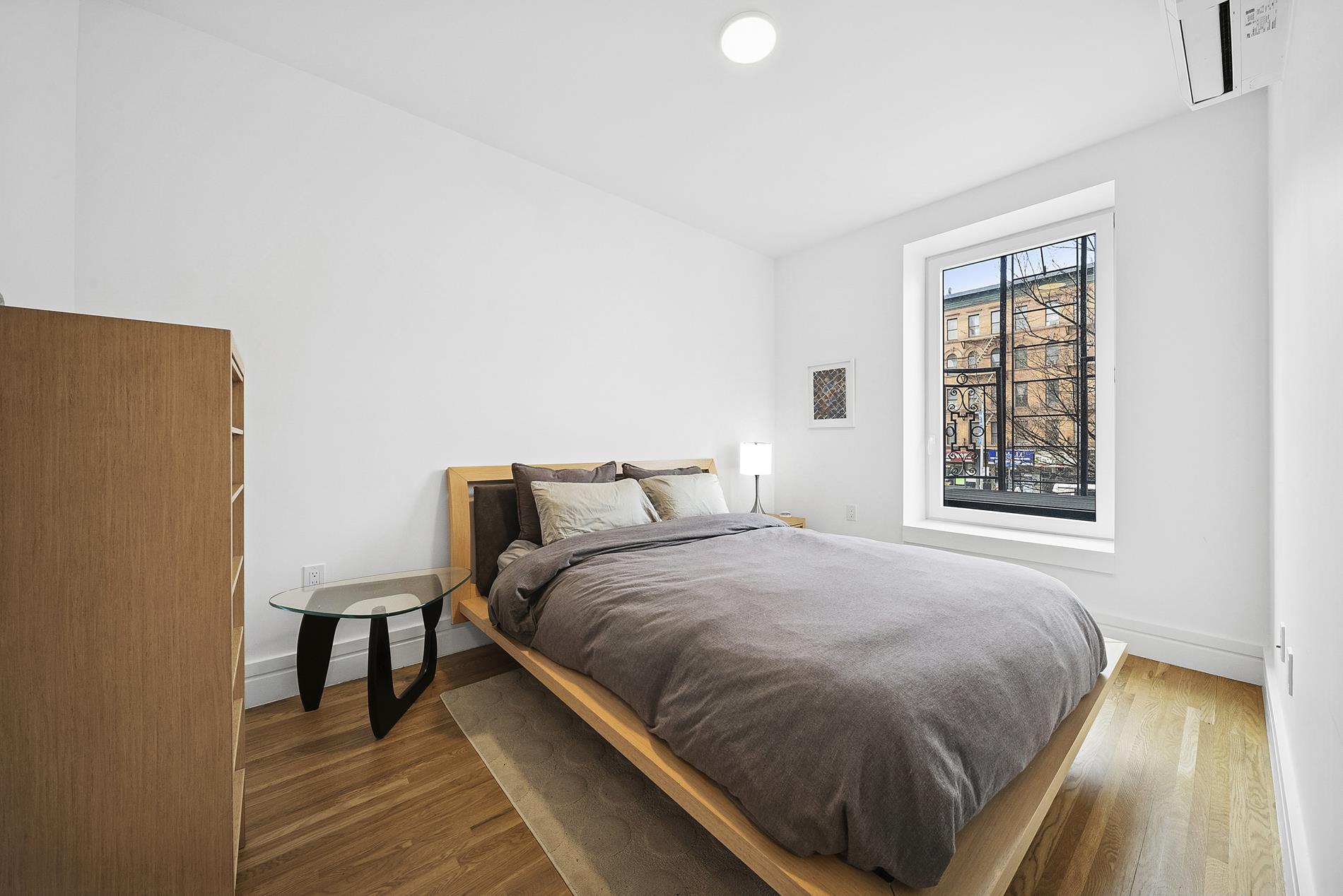 #4 photo, 370 Lenox Avenue, West Harlem , NY 10027