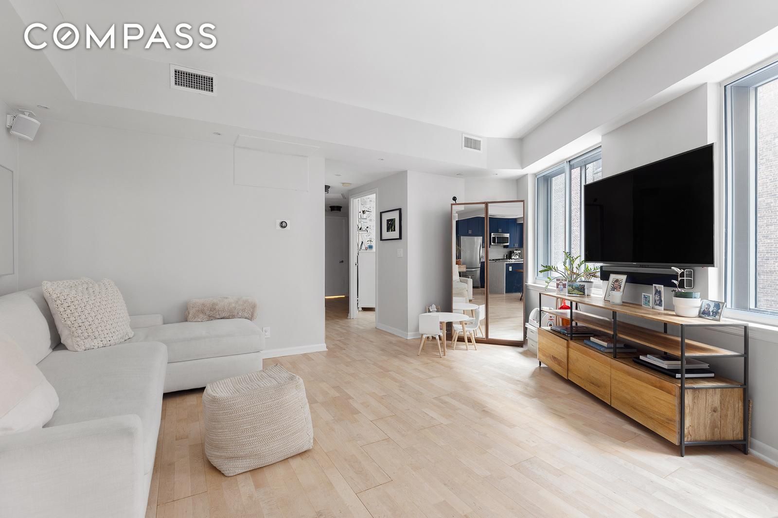 #6 photo, 133 Water Street, Dumbo , NY 11201