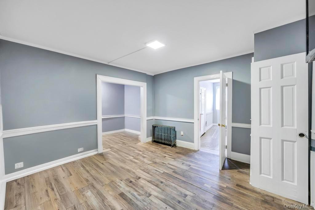 #14 photo, 307 Clinton Street, Hempstead , NY 11550