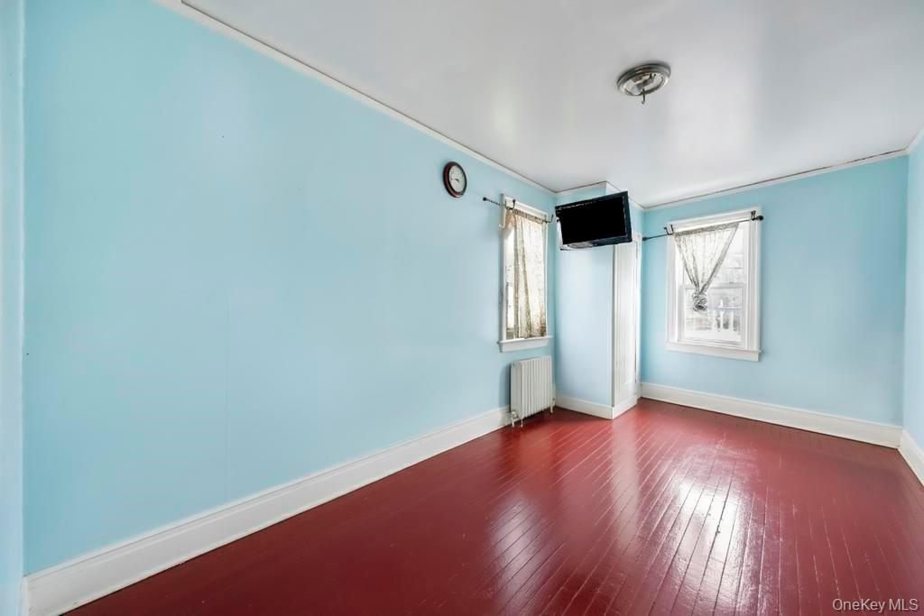 #18 photo, 307 Clinton Street, Hempstead , NY 11550