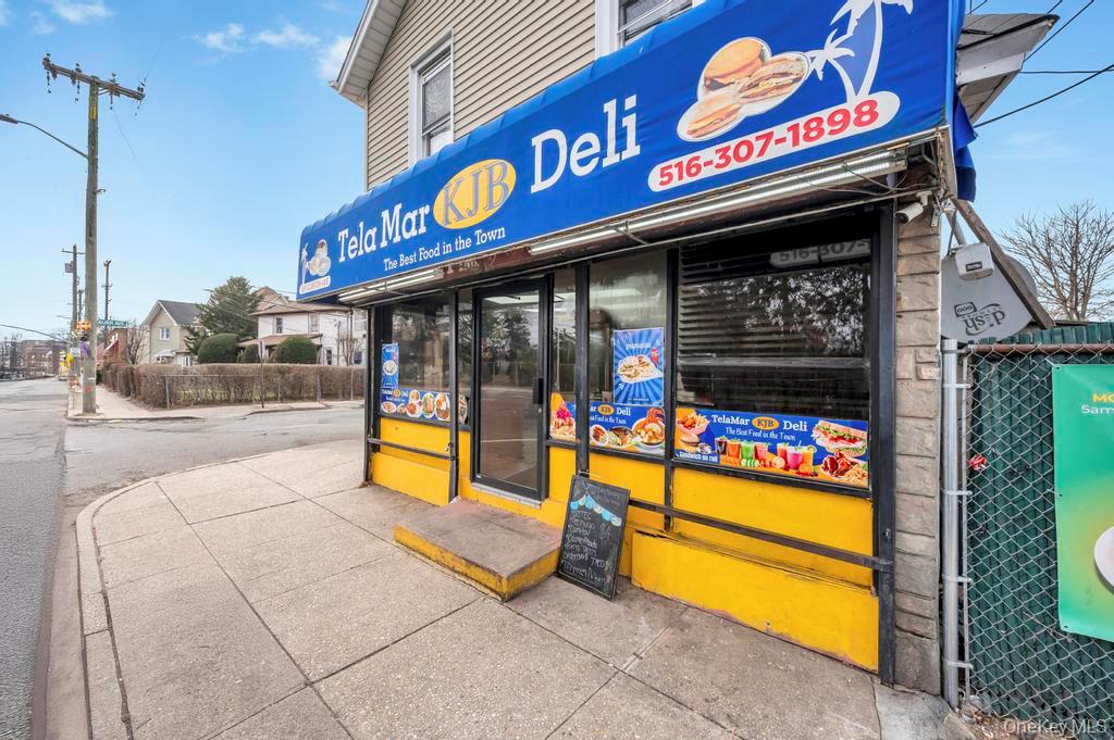 #3 photo, 307 Clinton Street, Hempstead , NY 11550