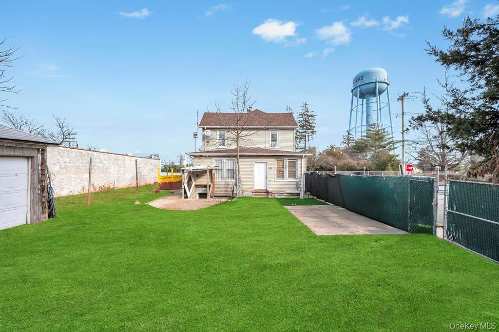 #9 photo, 307 Clinton Street, Hempstead , NY 11550