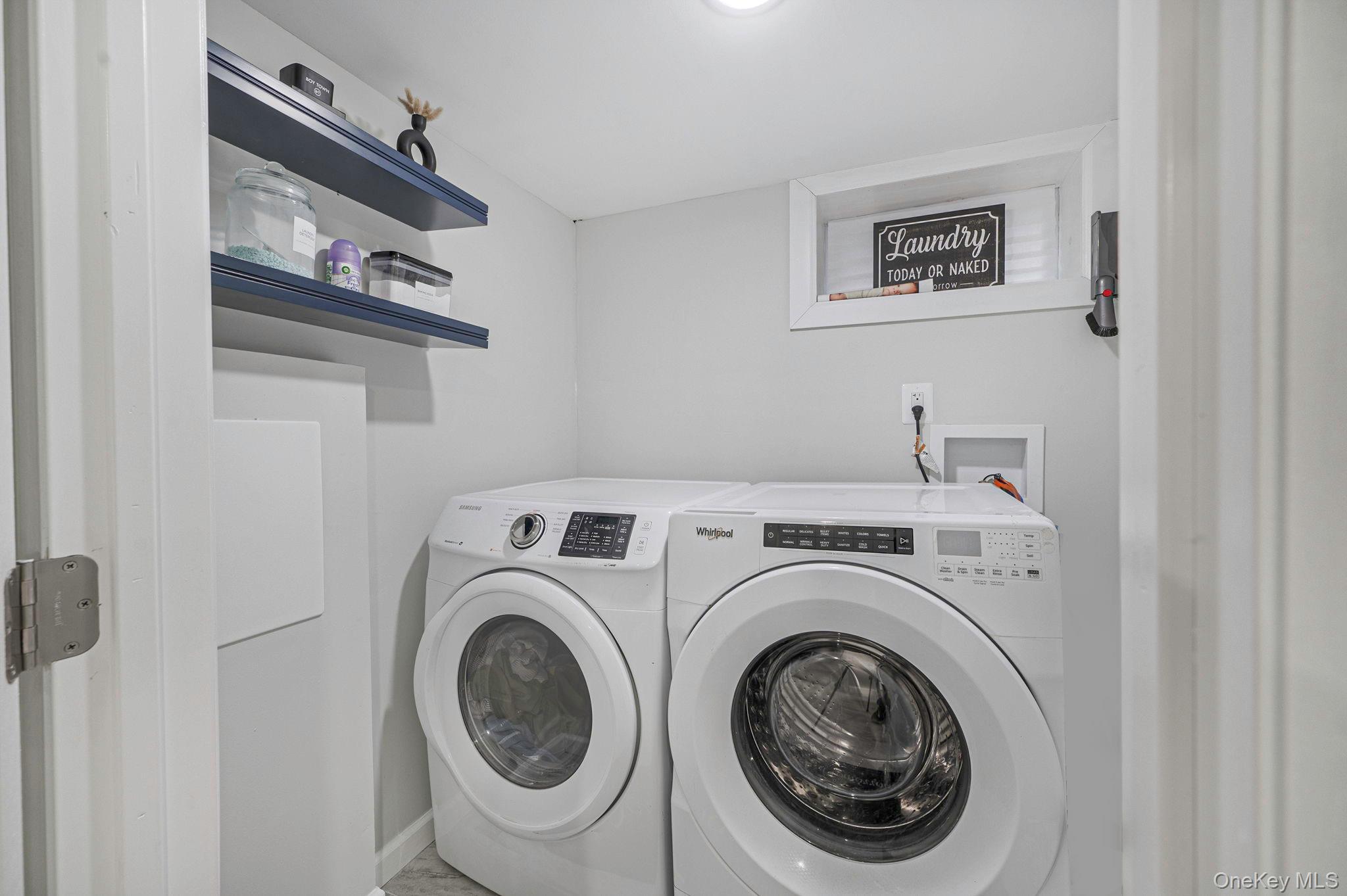 #17 photo, 1316 6th Street, सफ़ोक काउंटी West Babylon , NY 11704