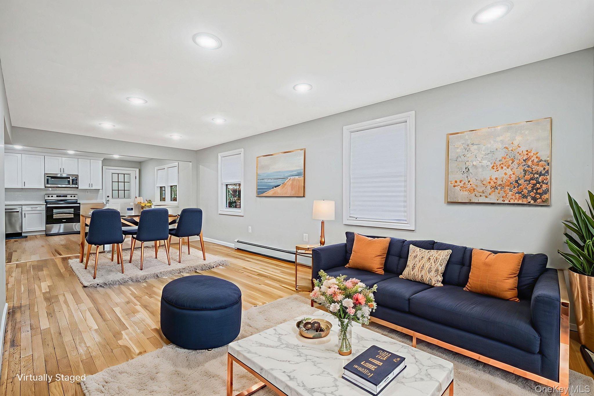 #6 photo, 1316 6th Street, सफ़ोक काउंटी West Babylon , NY 11704