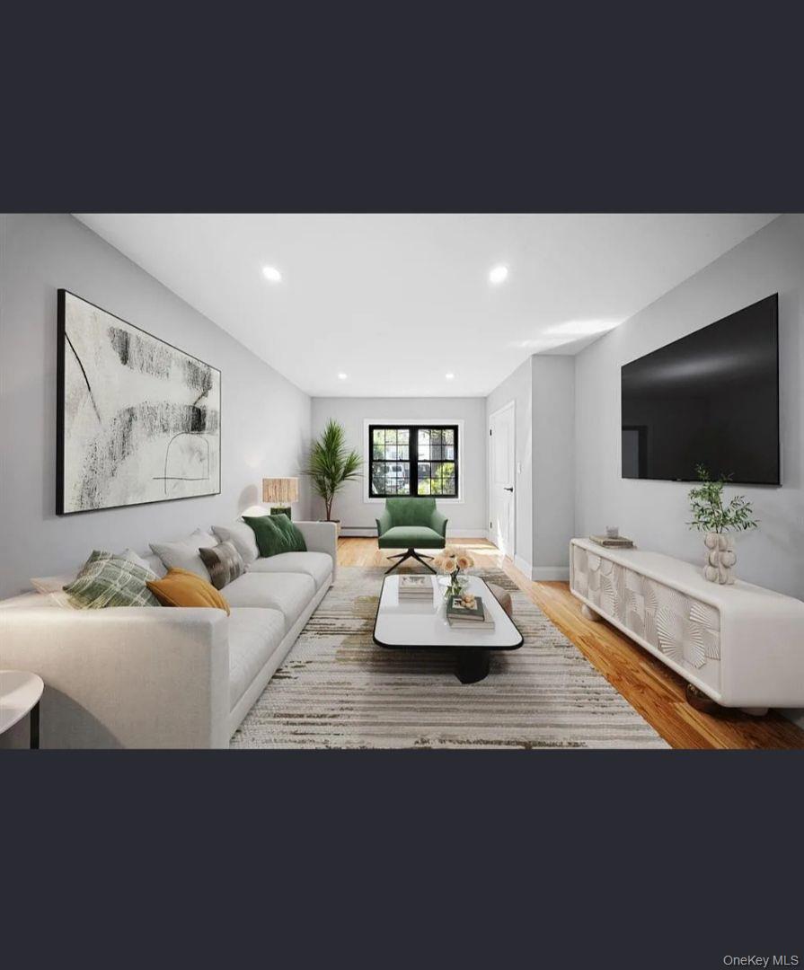 #3 photo, 23-59 98 Street, एल्महर्स्ट East Elmhurst , NY 11369