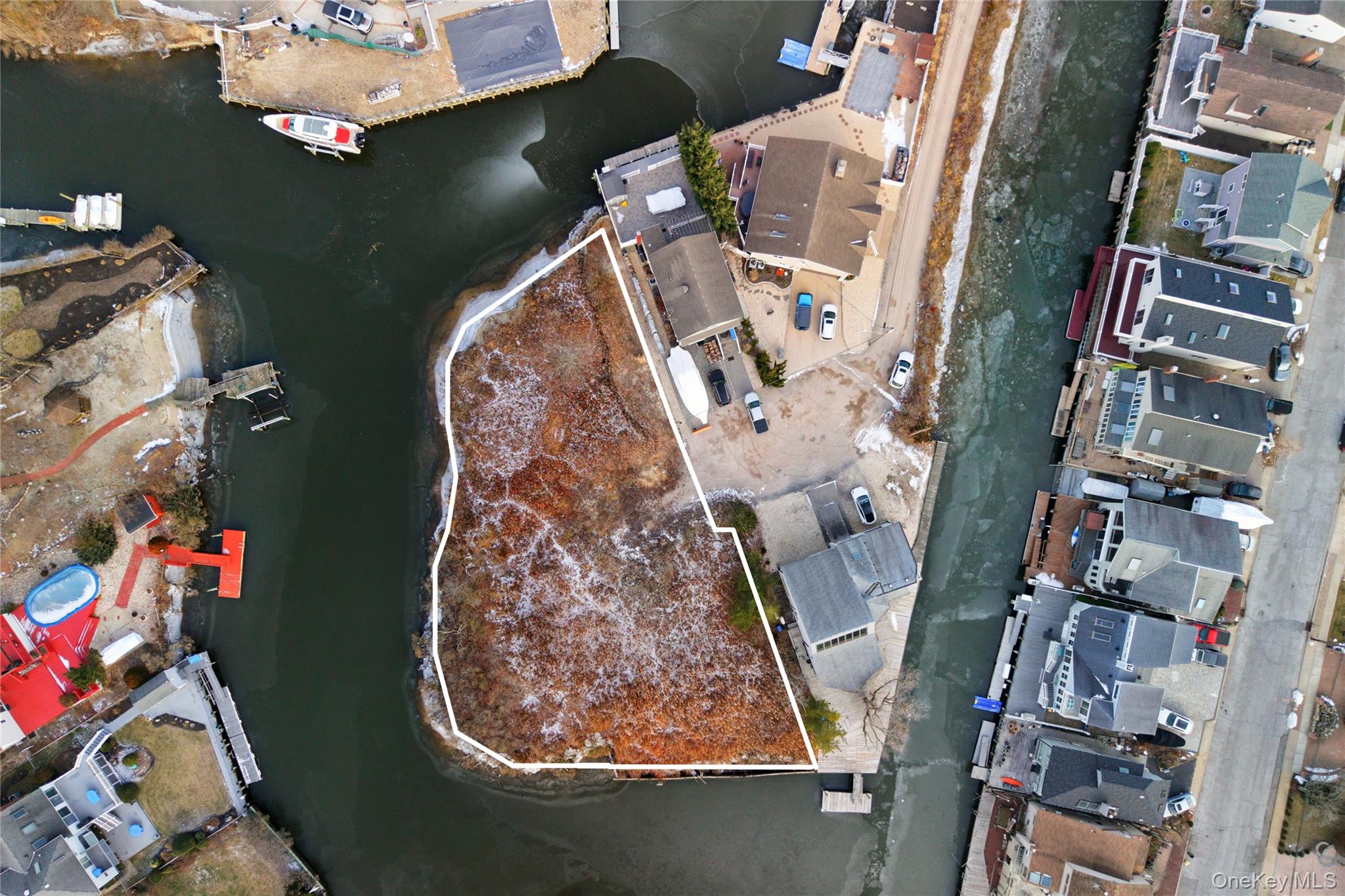 #15 photo, 6 Island Plaza, Нассау ‖ Bellmore , NY 11710