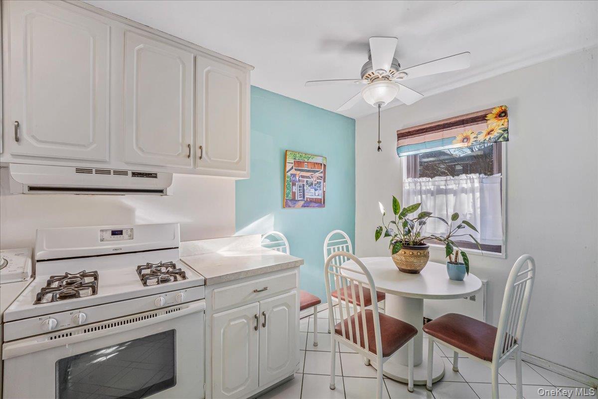 #6 photo, 199-07 17th Avenue, קווינס Bayside , NY 11360