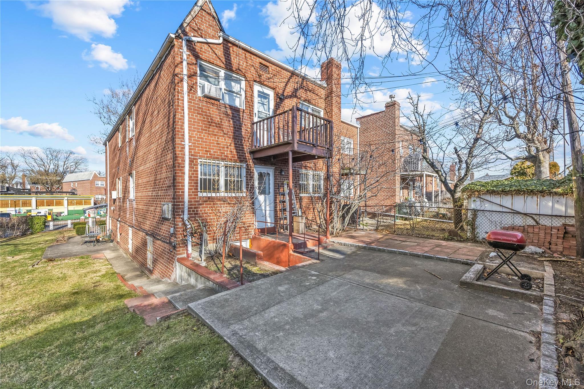 #15 photo, 20004 39th Avenue, बेसाइड Bayside , NY 11361