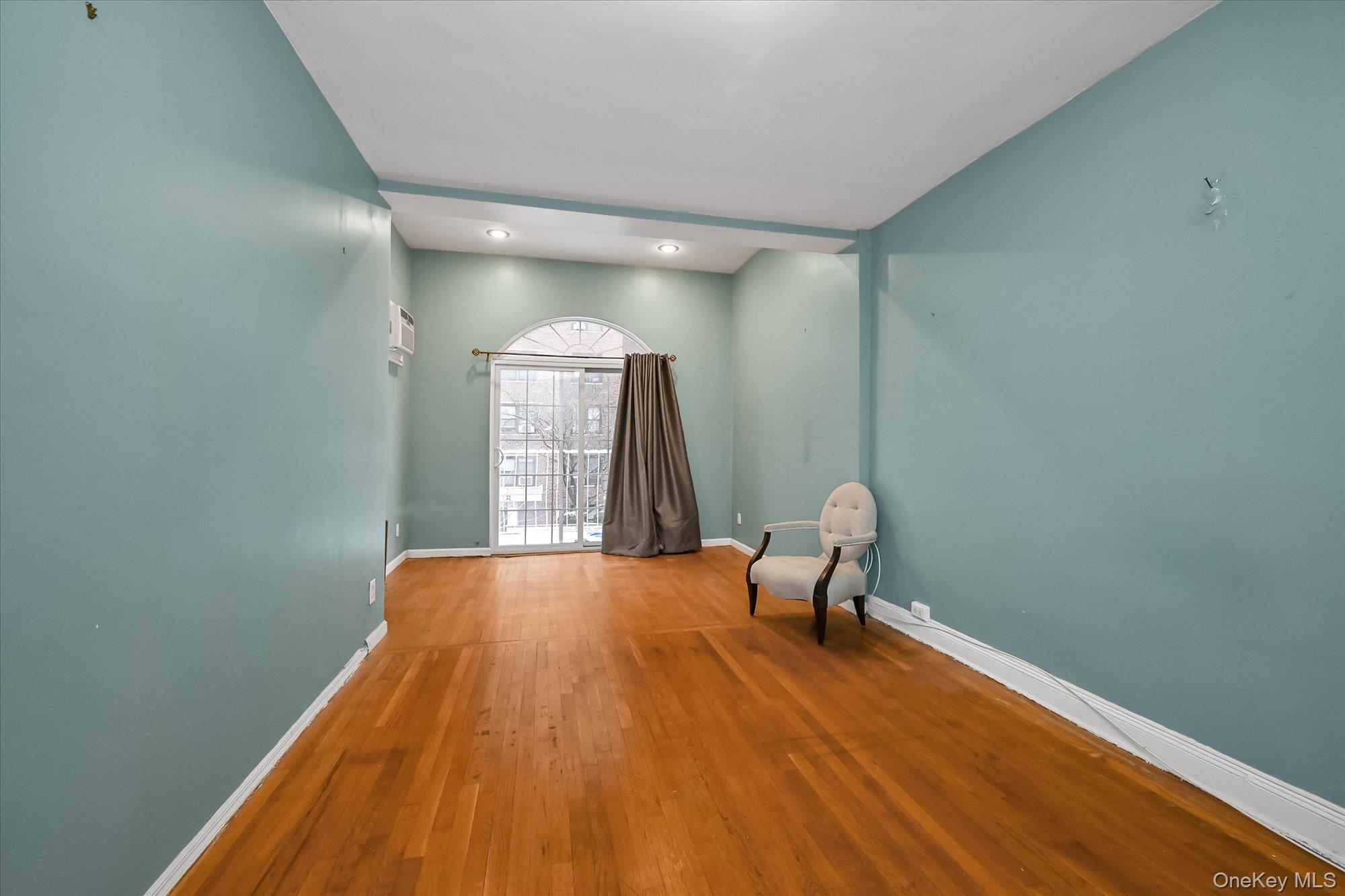 #11 photo, 9825 67th Avenue, Rego Park , NY 11374