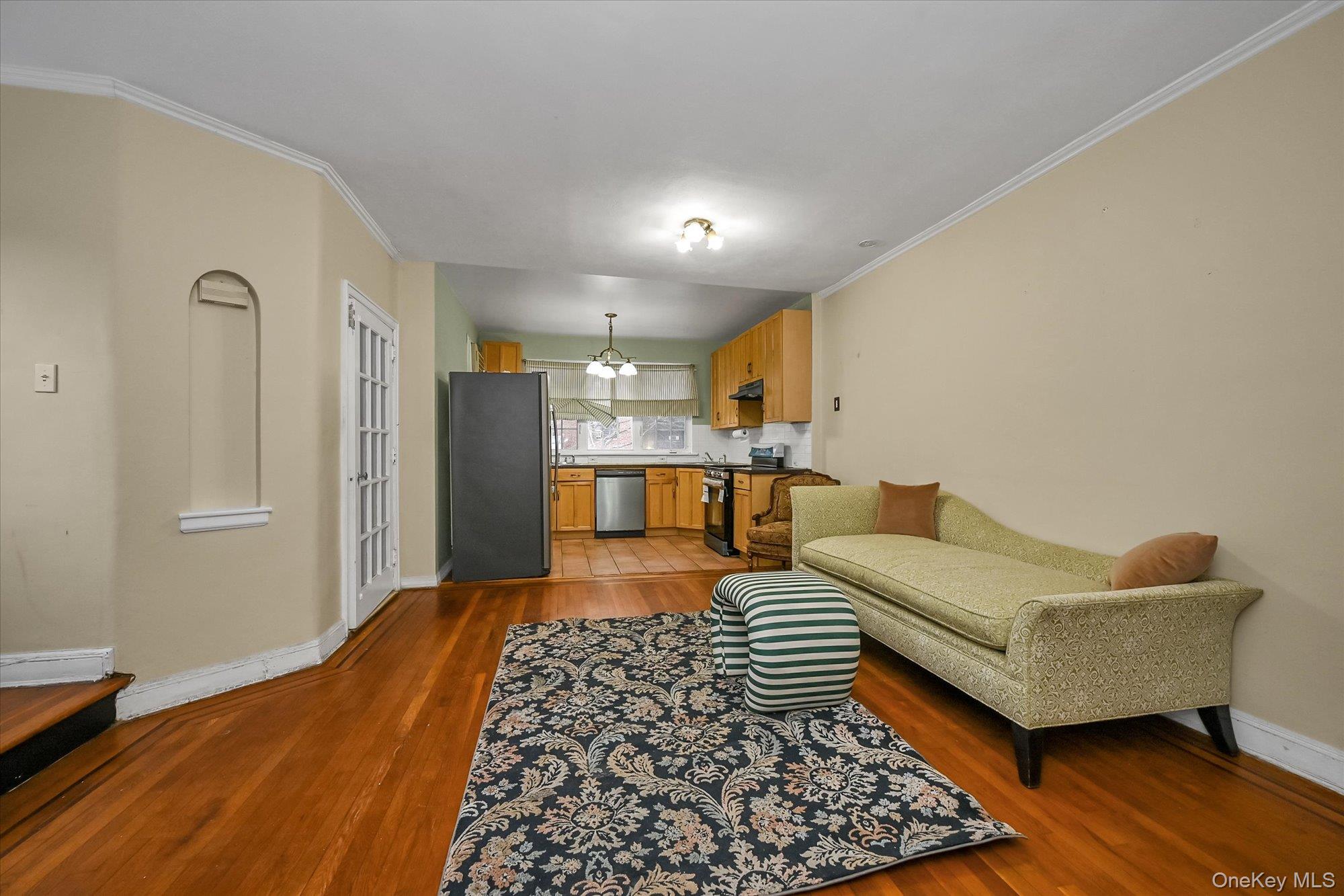 #2 photo, 9825 67th Avenue, Rego Park , NY 11374