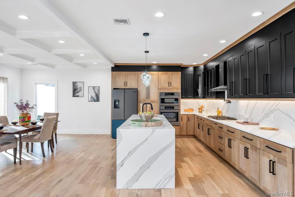 #9 photo, 61 Stephen Drive, नासाउ काउंटी Plainview , NY 11803