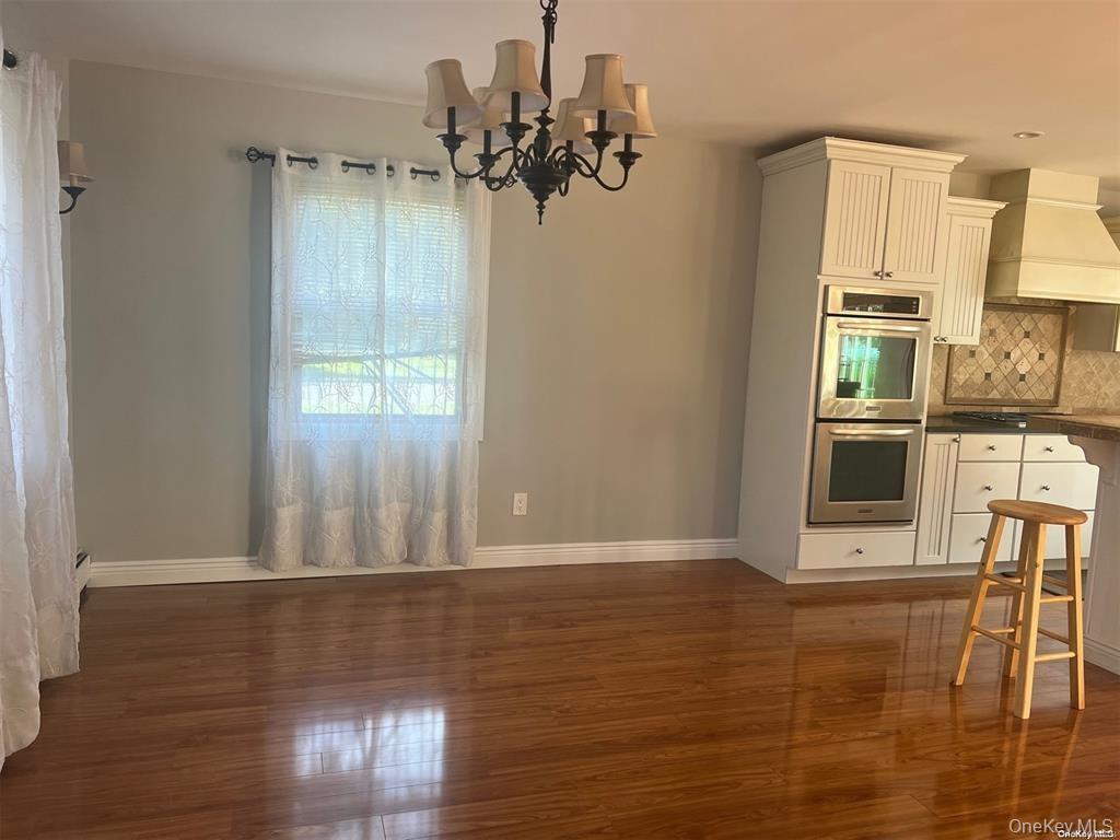 #3 photo, 3 Thornridge Lane, South Setauket , NY 11720