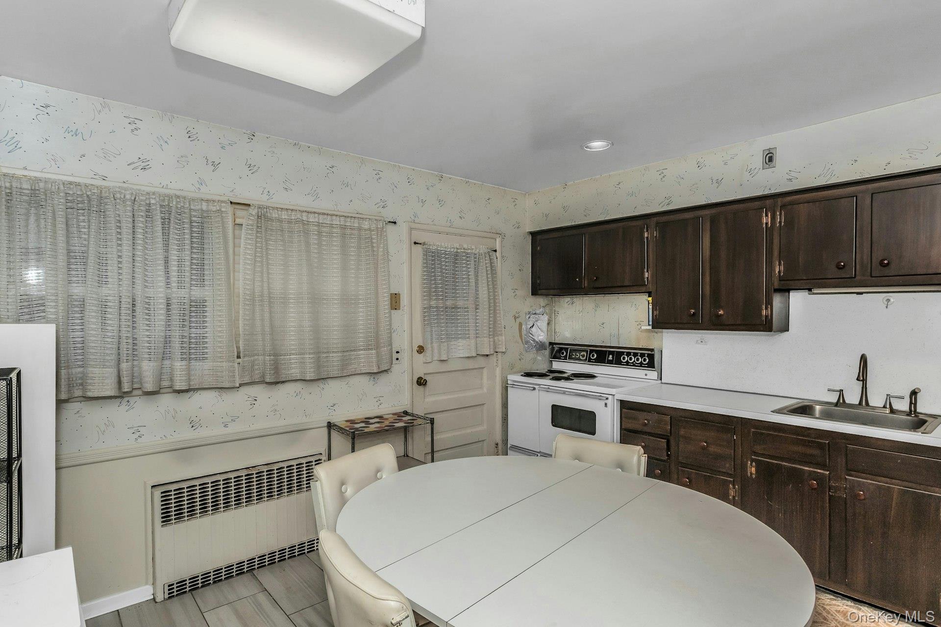 #12 photo, 477 De Mott Avenue, 長島 North Baldwin , NY 11510