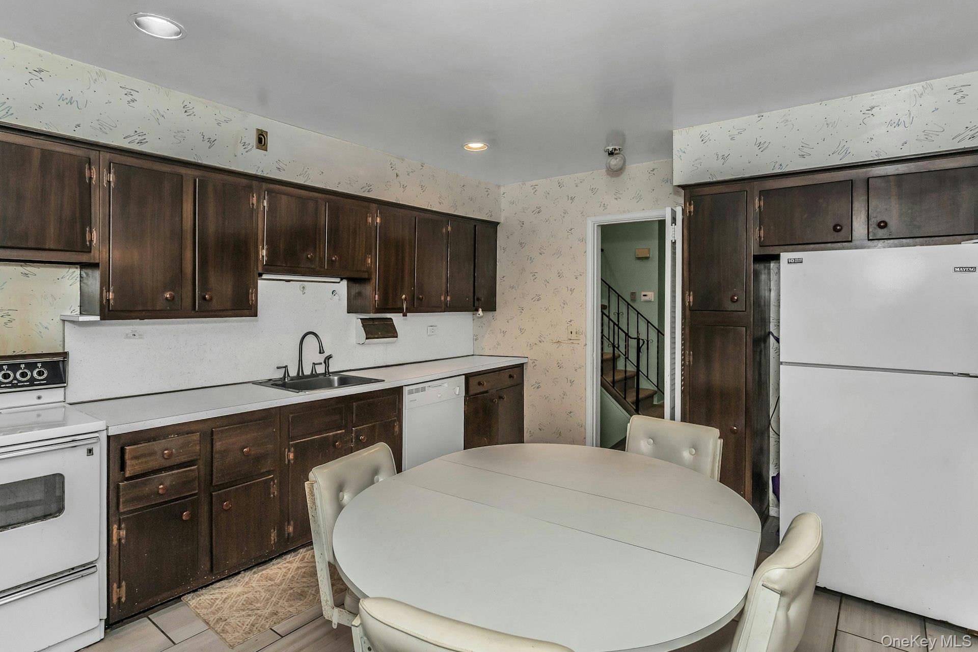 #14 photo, 477 De Mott Avenue, 長島 North Baldwin , NY 11510