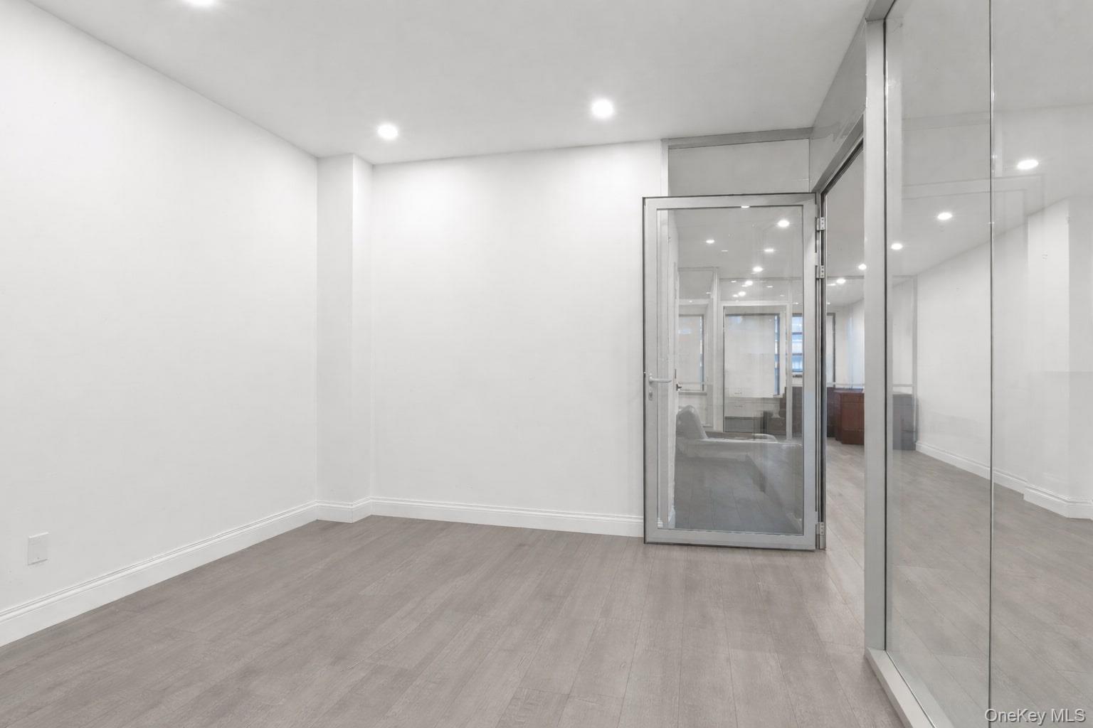 #10 photo, 20 E 125th Street, मैनहटन New York (Manhattan) , NY 10035