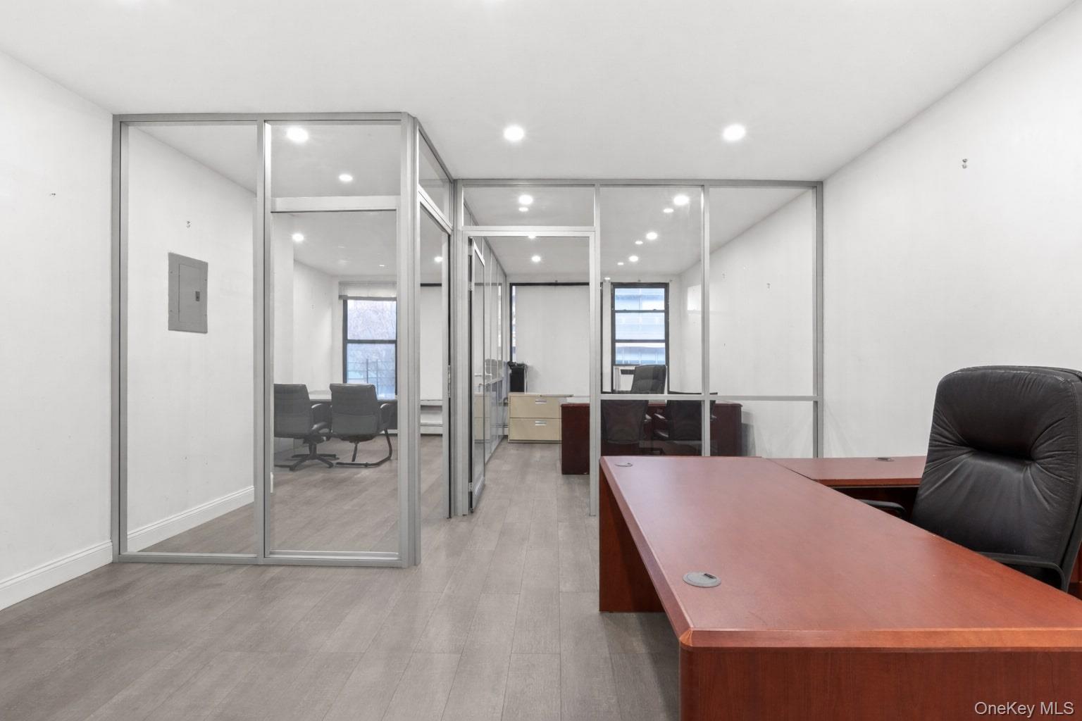 #9 photo, 20 E 125th Street, मैनहटन New York (Manhattan) , NY 10035