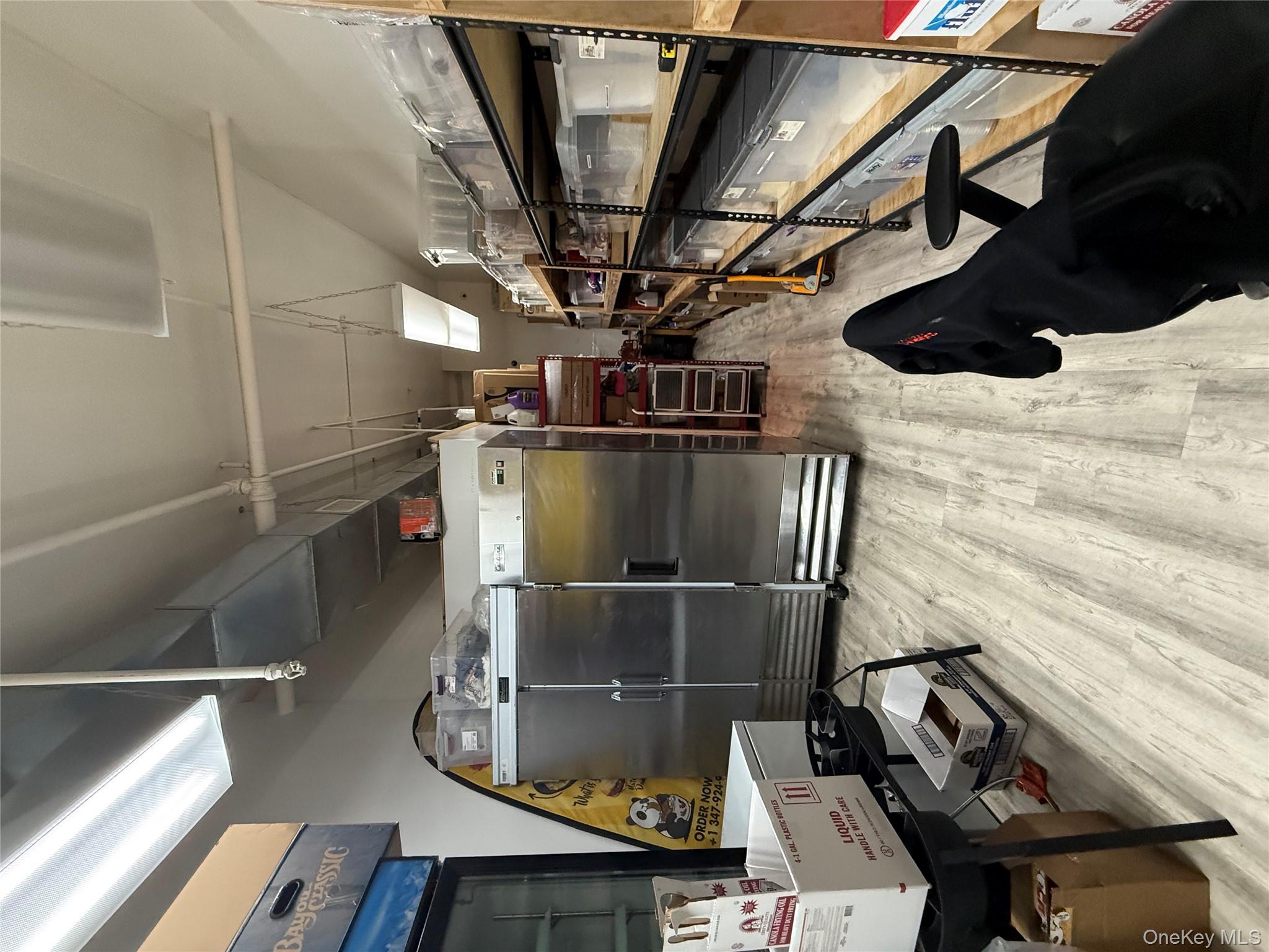 #11 photo, 84-06 37th Ave, קווינס Jackson Heights , NY 11342