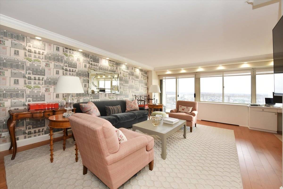 #6 photo, 18-15 215th street, #16R, קווינס Bayside , NY 11360