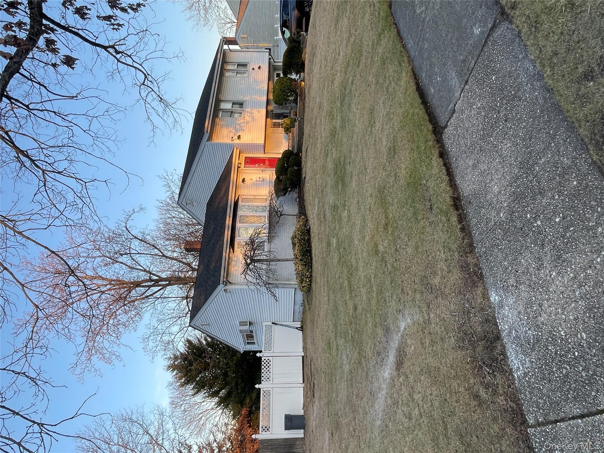 #2 photo, 5 Talbot Drive, מחוז נסאו Westbury , NY 11590