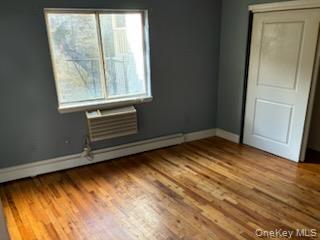 #10 photo, 1987 Cruger Avenue, ब्रोंक्स Bronx , NY 10462