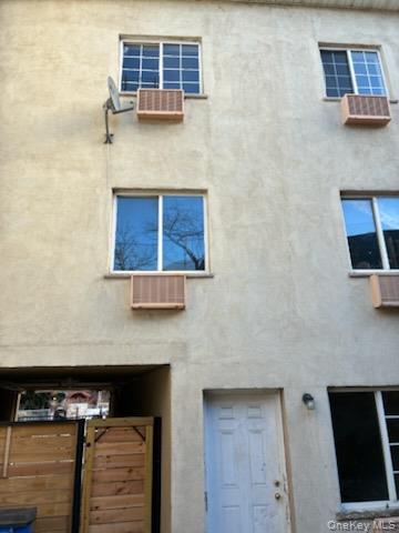 #5 photo, 1987 Cruger Avenue, ब्रोंक्स Bronx , NY 10462