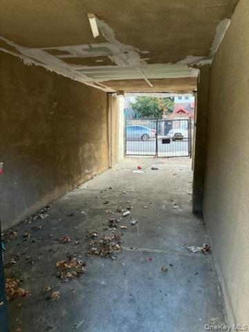 #6 photo, 1987 Cruger Avenue, ब्रोंक्स Bronx , NY 10462