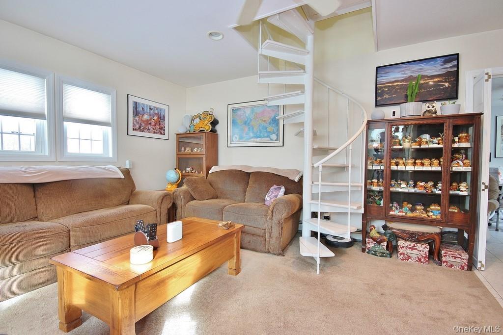 #5 photo, 194 1st Street, Buchanan , NY 10511