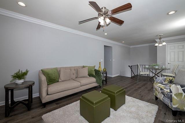 #4 photo, 150 Lake Pointe Drive, מחוז סאפוק Middle Island , NY 11953