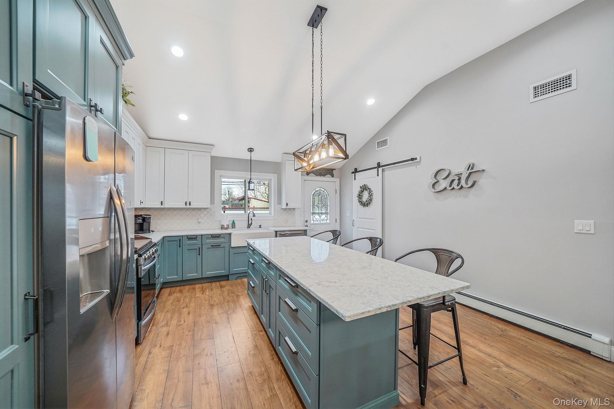 #19 photo, 19 Honeysuckle Lane, Kings Park , NY 11754