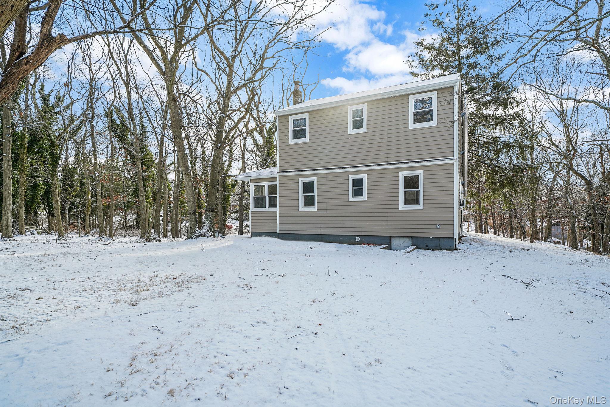 #5 photo, 15 Beatrice Drive, Shirley , NY 11967