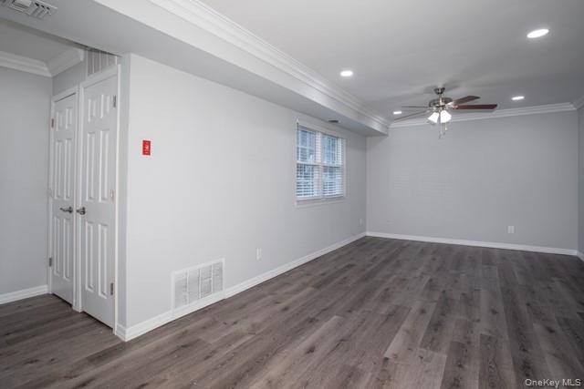 #4 photo, 465 Lake Pointe Court, מחוז סאפוק Middle Island , NY 11953