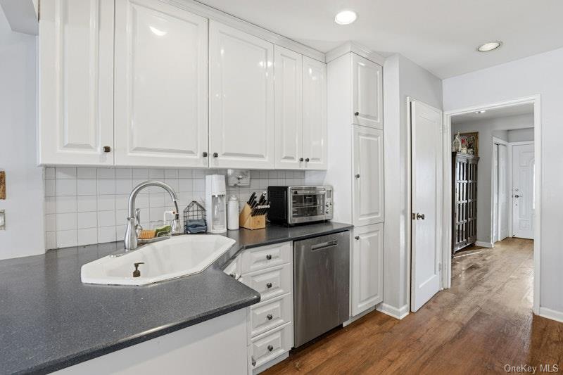 #10 photo, 58 Circle Drive, Syosset , NY 11791