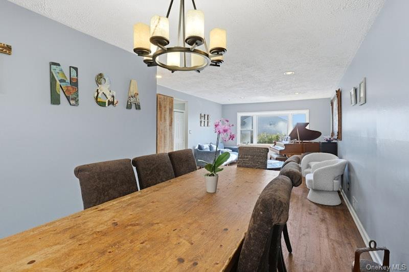 #6 photo, 58 Circle Drive, Syosset , NY 11791